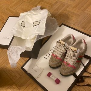Gucci women sneaker size 36